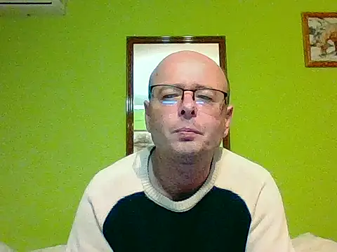 Snapshot of Tiger202441 chatting on 18, 10, 2025 Tiger202441 online show from 18, 10, 2025