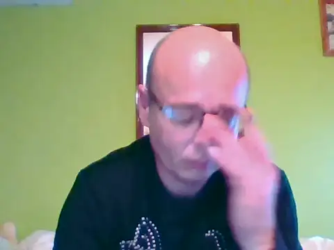 Snapshot of Tiger202441 chatting on 1, 11, 2025 Tiger202441 online show from 1, 11, 2025