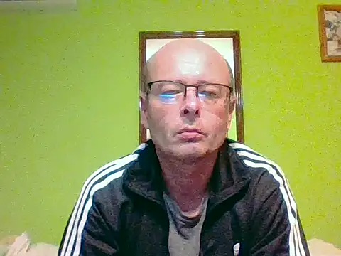 Snapshot of Tiger202441 chatting on 13, 11, 2025 Tiger202441 online show from 13, 11, 2025