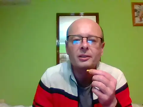 Snapshot of Tiger202441 chatting on 17, 11, 2025 Tiger202441 online show from 17, 11, 2025