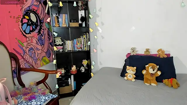 Snapshot of kittyzenn chatting on 20, 10, 2025 kittyzenn online show from 20, 10, 2025