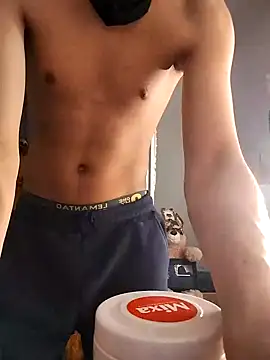 Dennis 2024 online show from 13, 1, 2025