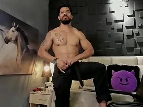 DannSaenz online show from 6, 2, 2025