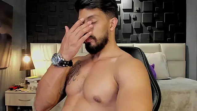 DannSaenz online show from 6, 2, 2025