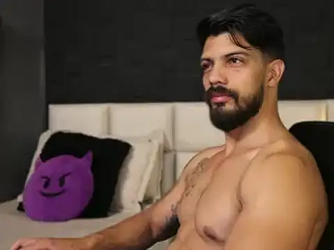 DannSaenz online show from 16, 2, 2025