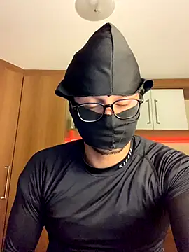 Eggsyapel online show from 16, 10, 2025