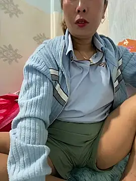 Linaannn online show from 16, 2, 2025
