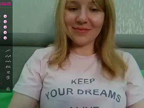 urbadkitty online show from 29, 12, 2024