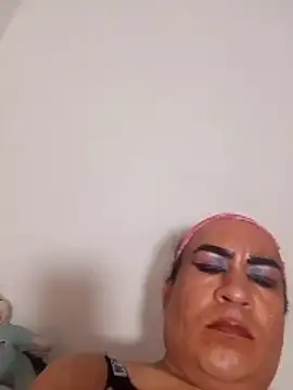 Natasha Hart online show from 3, 2, 2026