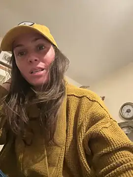 MissMaggie online show from 22, 2, 2025