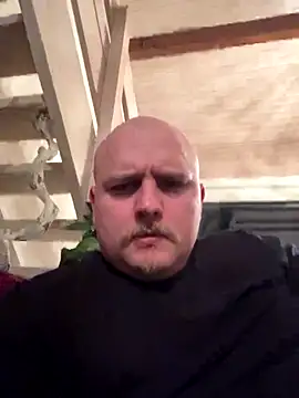 QueueFrenchie online show from 12, 11, 2025