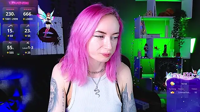 Snapshot of _HelenCarter chatting on 11, 2, 2025 HelenCarter online show from 11, 2, 2025