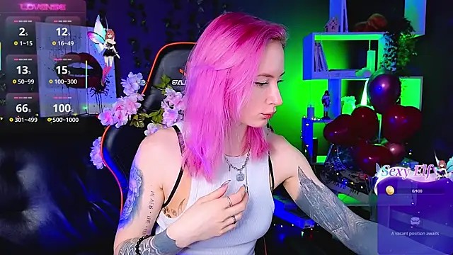 Snapshot of _HelenCarter chatting on 15, 2, 2025 HelenCarter online show from 15, 2, 2025