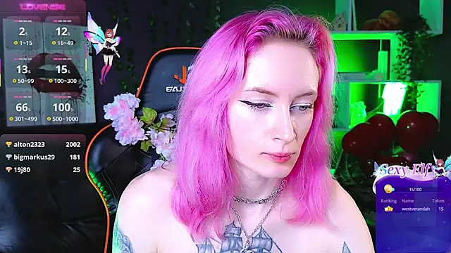 Snapshot of _HelenCarter chatting on 17, 2, 2025 HelenCarter online show from 17, 2, 2025