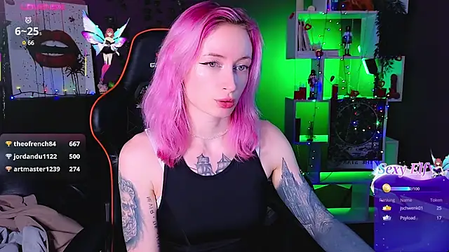 Snapshot of _HelenCarter chatting on 2, 3, 2025 HelenCarter online show from 2, 3, 2025