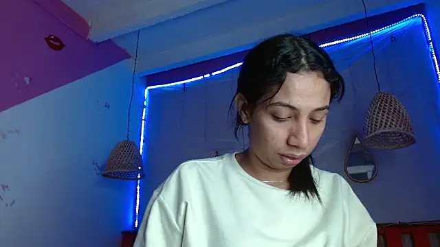 Lina10 online show from 23, 12, 2024