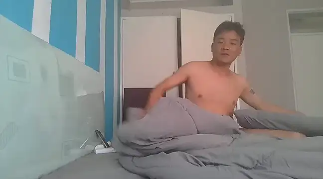 Snapshot of kisstoyousoon2024 chatting on 4, 12, 2024 kisstoyousoon2024 online show from 4, 12, 2024