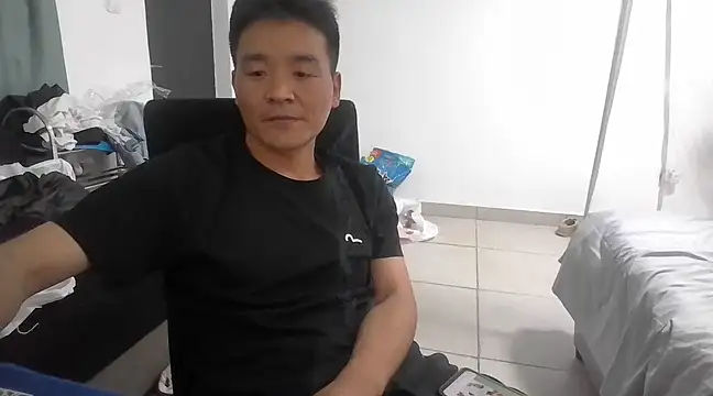 Snapshot of kisstoyousoon2024 chatting on 10, 3, 2025 kisstoyousoon2024 online show from 10, 3, 2025