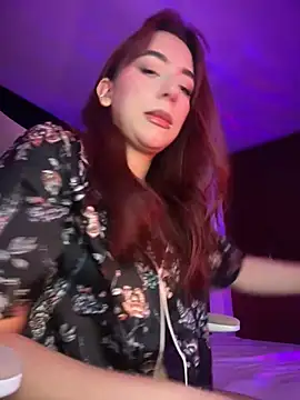 veronicaapink online show from 11, 3, 2026