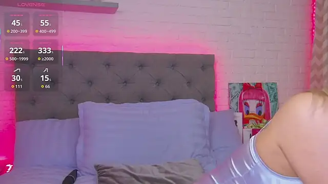 Born to Blow online show from 18, 10, 2025