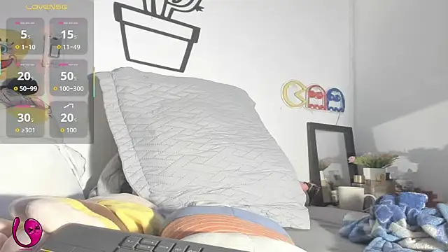 Snapshot of Alessia28_ chatting on 30, 11, 2025 Alessia28 online show from 30, 11, 2025