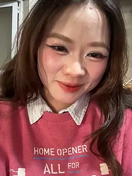 Hellen 111 online show from 28, 10, 2025