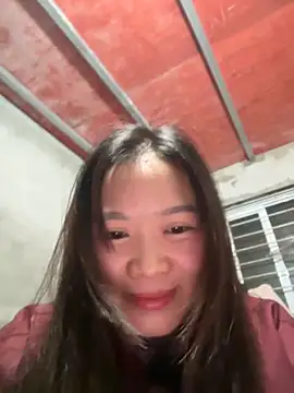 Hellen 111 online show from 5, 11, 2025