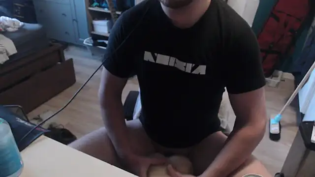 Snapshot of 050kek2 chatting on 7, 1, 2025 050kek2 online show from 7, 1, 2025