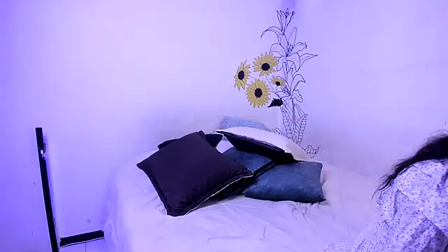 Dear-Venus online show from 22, 9, 2025