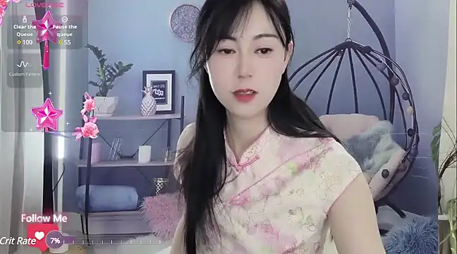 Lisa-s online show from 5, 2, 2025