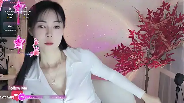 Lisa-s online show from 25, 2, 2025