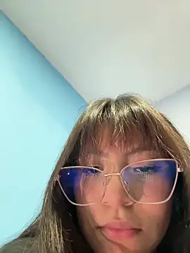 Lily candy X online show from 1, 3, 2025