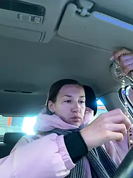 Snapshot of KateRedgar chatting on 30, 11, 2025 KateRedgar online show from 30, 11, 2025