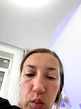 KateRedgar online show from 5, 12, 2025