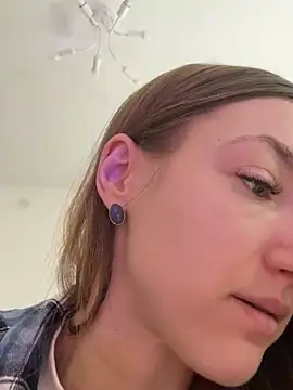 KateRedgar online show from 16, 3, 2026