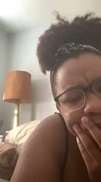 bustypothead online show from 4, 12, 2024
