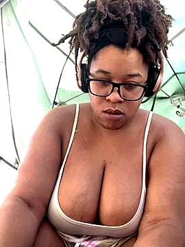 bustypothead online show from 13, 9, 2025