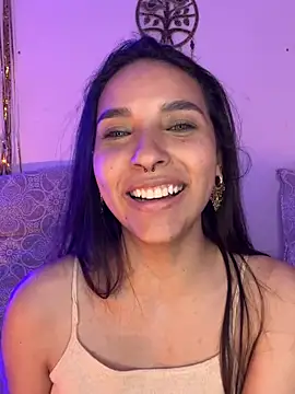 Snapshot of ThaliaRivera_ chatting on 4, 2, 2025 ThaliaRivera  online show from 4, 2, 2025