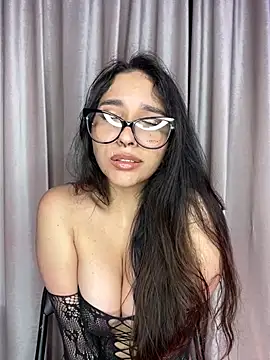 Snapshot of ThaliaRivera_ chatting on 15, 3, 2025 ThaliaRivera  online show from 15, 3, 2025