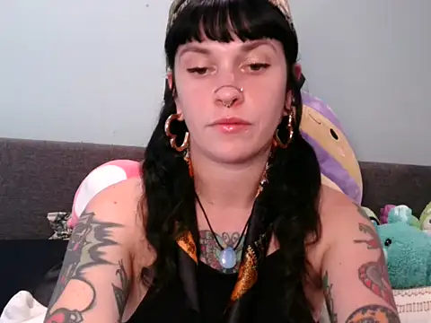 Snapshot of Marcelinegoddess chatting on 28, 10, 2025 Marcelinegoddess online show from 28, 10, 2025