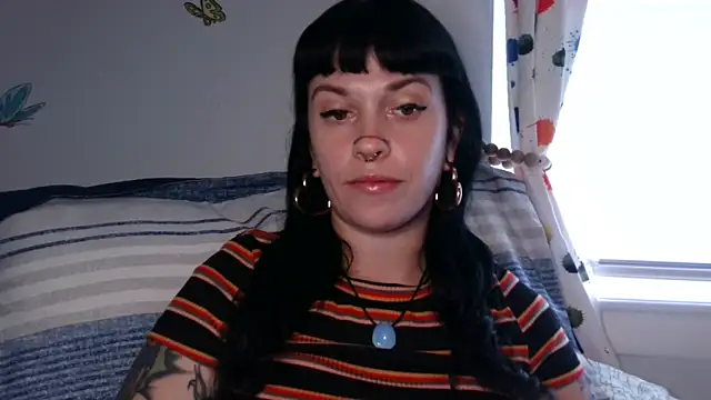 Snapshot of Marcelinegoddess chatting on 14, 11, 2025 Marcelinegoddess online show from 14, 11, 2025