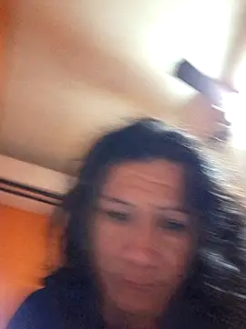 Snapshot of miicheele32 chatting on 15, 11, 2025 miicheele32 online show from 15, 11, 2025