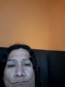 Snapshot of miicheele32 chatting on 17, 11, 2025 miicheele32 online show from 17, 11, 2025