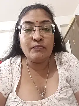 LAVERNIYA  online show from 16, 10, 2025