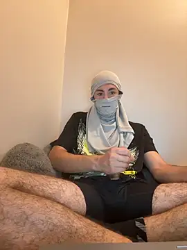 Snapshot of TheBestbrando88 chatting on 3, 11, 2025 TheBestbrando88 online show from 3, 11, 2025