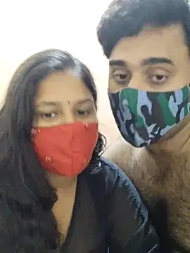 Snapshot of IND_COUPLE1 chatting on 10, 12, 2024 IND COUPLE1 online show from 10, 12, 2024