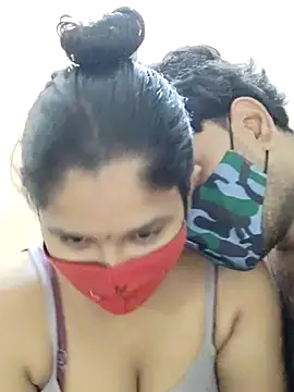 Snapshot of IND_COUPLE1 chatting on 22, 12, 2024 IND COUPLE1 online show from 22, 12, 2024