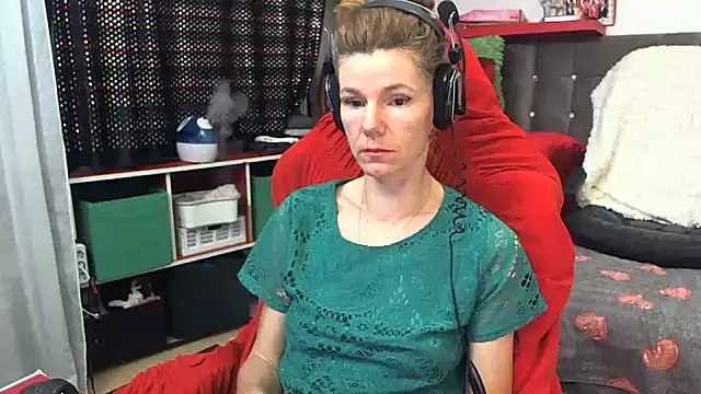 Snapshot of kellyterapy chatting on 20, 1, 2025 kellyterapy online show from 20, 1, 2025