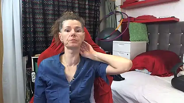 Snapshot of kellyterapy chatting on 5, 2, 2025 kellyterapy online show from 5, 2, 2025