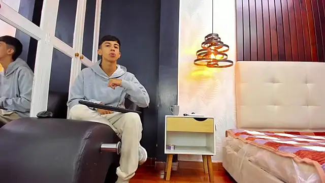 Lucian Davi online show from 15, 2, 2025